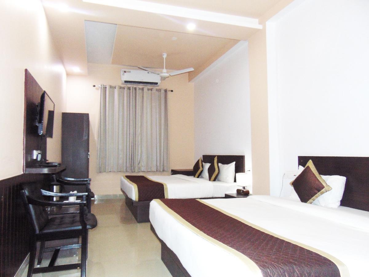 Sikar Makrana Raj Hotel المظهر الخارجي الصورة