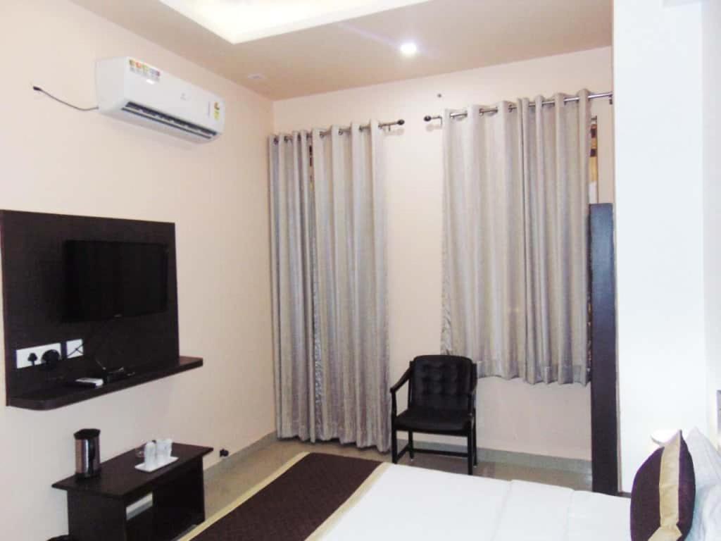 Sikar Makrana Raj Hotel المظهر الخارجي الصورة